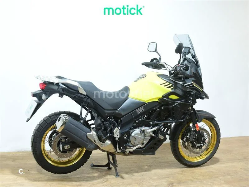 Suzuki V-Strom 650 XT – Vista 10