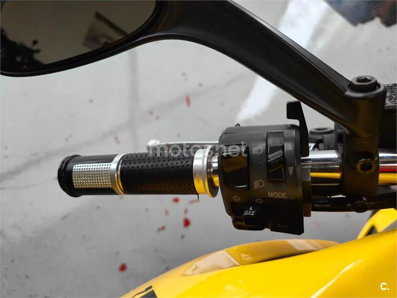 Ducati Monster 696 – Vista 11