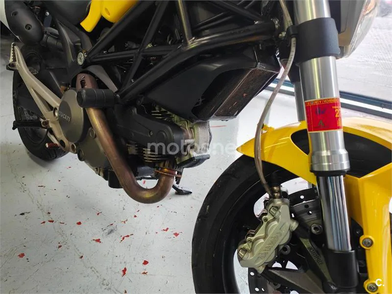 Ducati Monster 696 – Vista 13