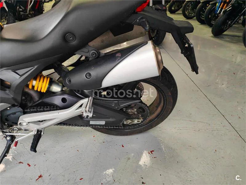 Ducati Monster 696 – Vista 5