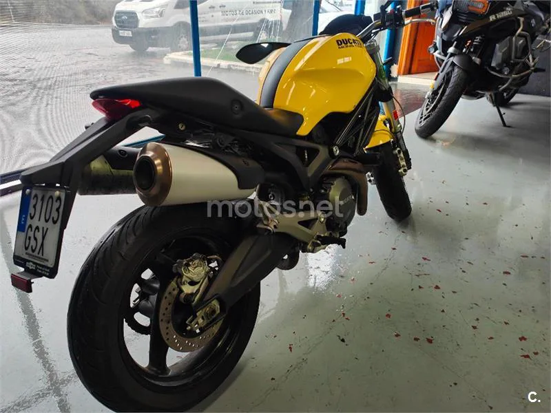 Ducati Monster 696 – Vista 7