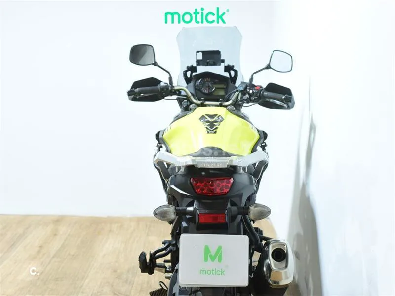 Suzuki V-Strom 650 XT – Vista 6
