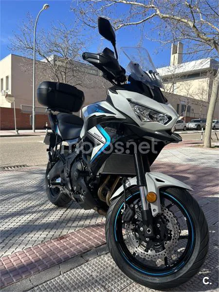 Kawasaki Versys – Vista 4
