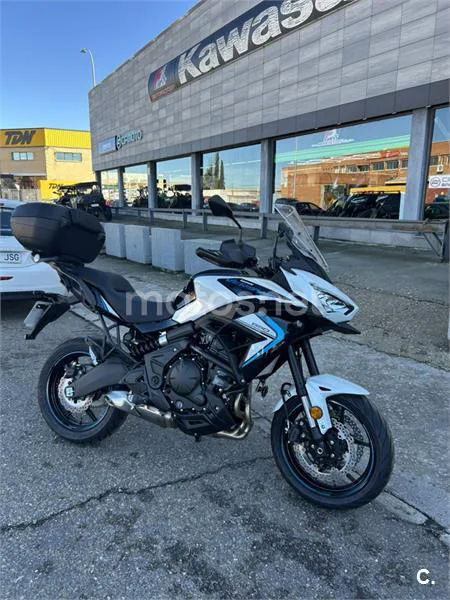 Kawasaki Versys – Vista 7