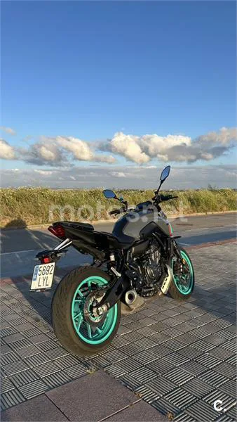 Yamaha MT-07 – Vista 6