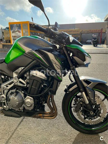 Kawasaki Z900 – Vista 4