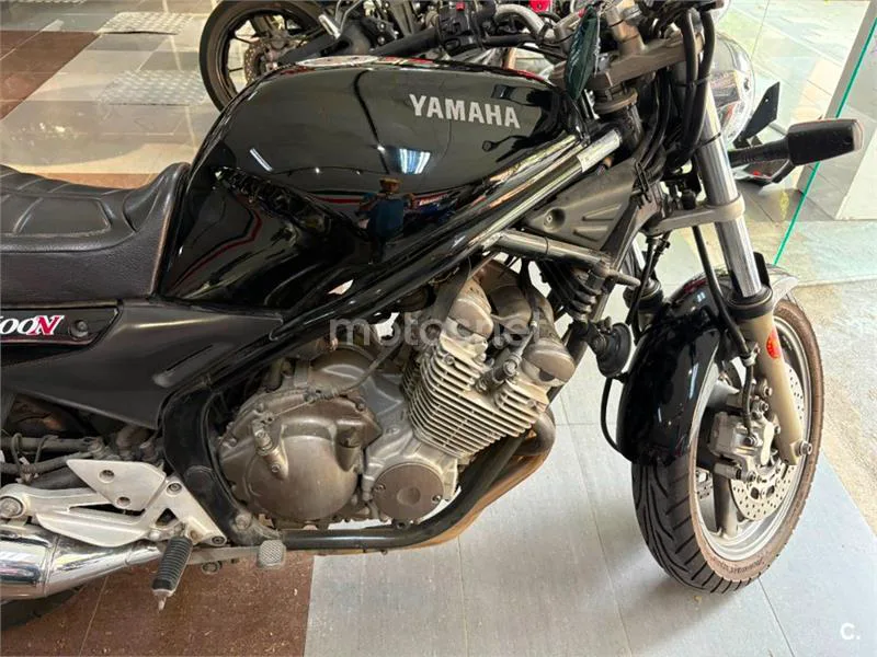 Yamaha XJ 600 N Diversion – Vista 12