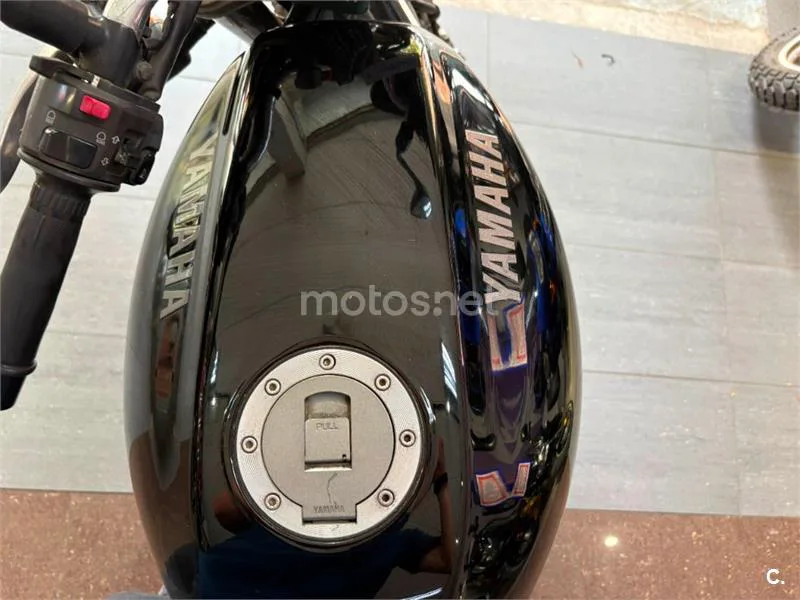 Yamaha XJ 600 N Diversion – Vista 17