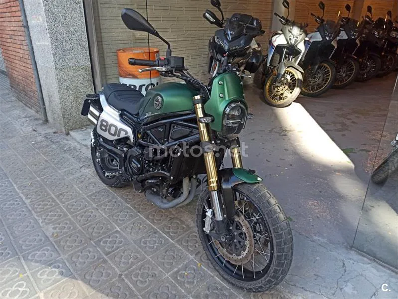 Benelli Leoncino 800 – Vista 3