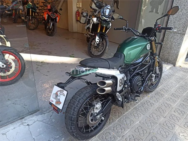 Benelli Leoncino 800 – Vista 6