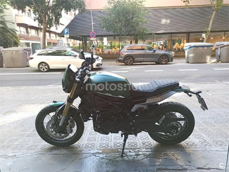 Benelli Leoncino 800 – Vista 7