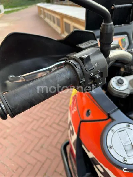 KTM 990 Adventure – Vista 3