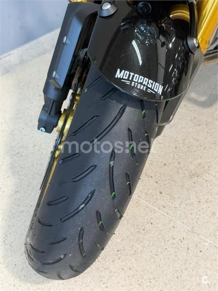 Kawasaki Z900RS - Vista 8