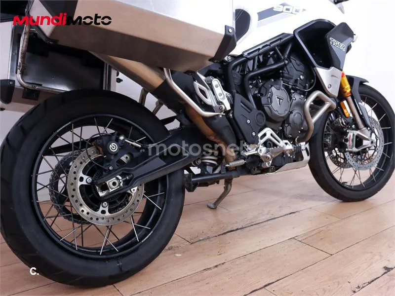 Triumph Tiger 900 – Vista 4