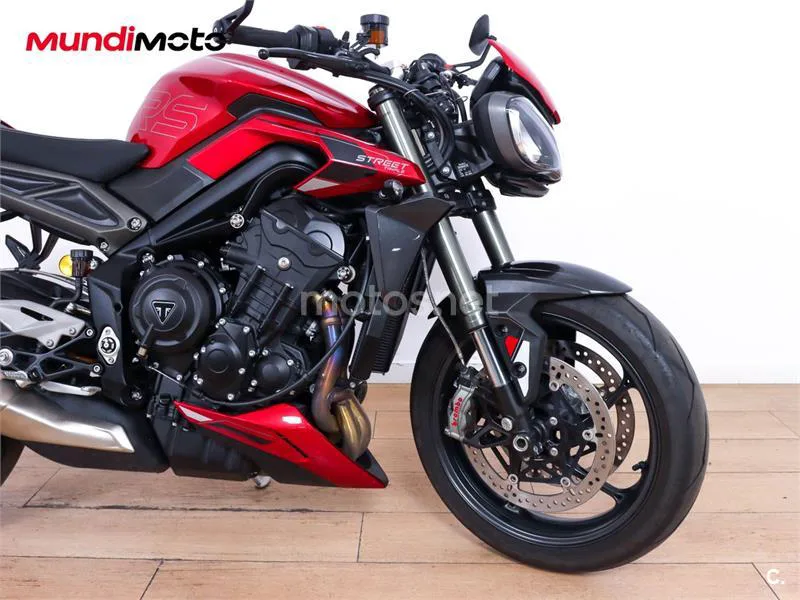 Triumph Street Triple – Vista 21