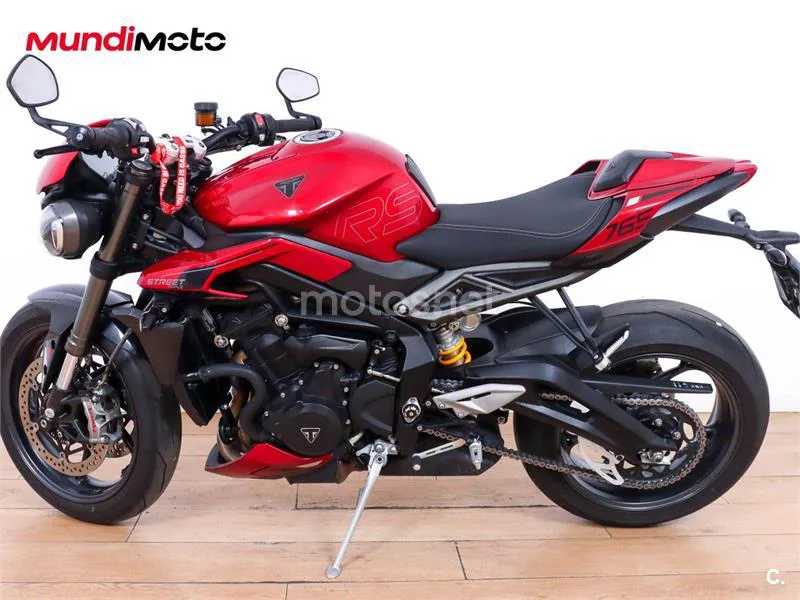 Triumph Street Triple – Vista 6