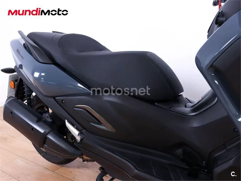 Yamaha Tricity – Vista 22