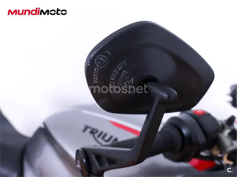 Triumph Street Triple – Vista 14