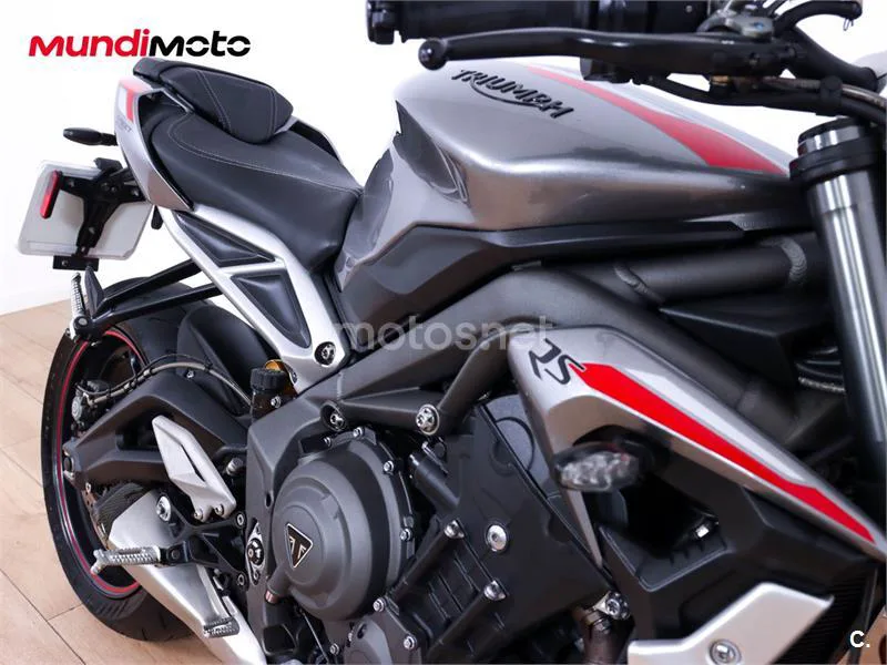 Triumph Street Triple – Vista 19