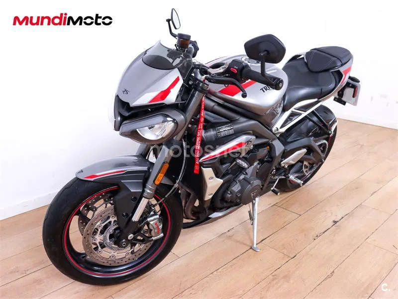 Triumph Street Triple – Vista 7