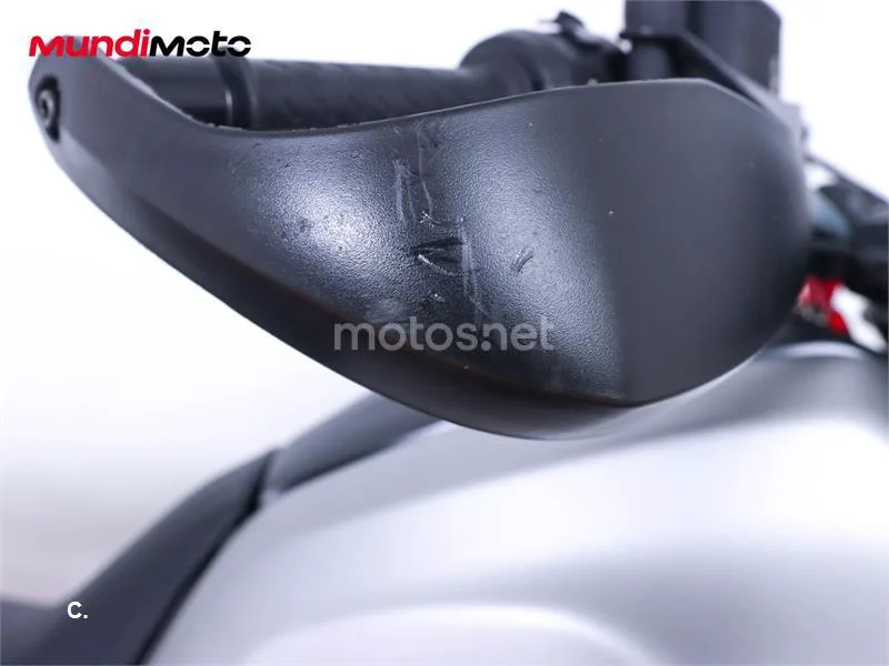 Moto Guzzi V85 TT – Vista 17