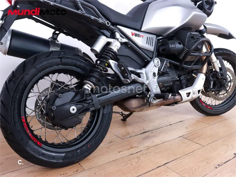 Moto Guzzi V85 TT – Vista 4