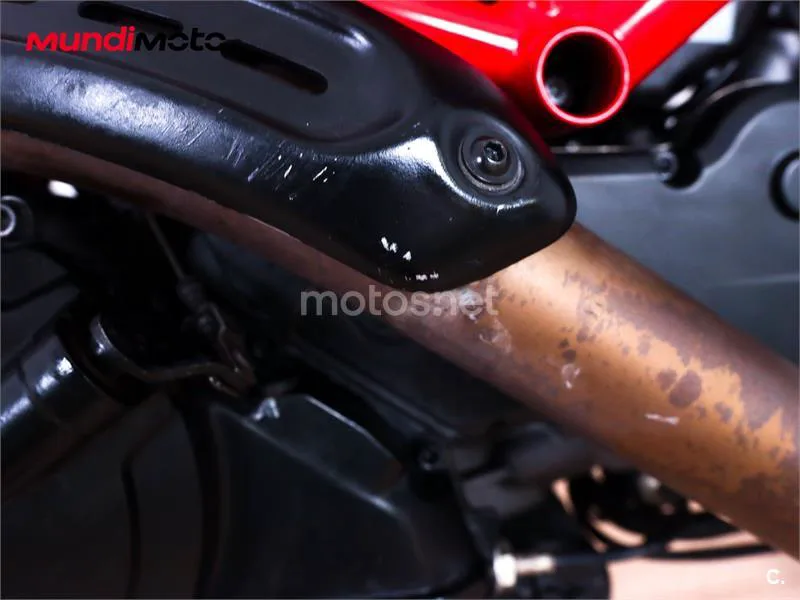 Ducati Hyperstrada – Vista 15