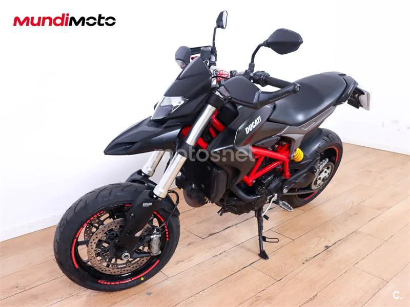 Ducati Hyperstrada – Vista 7
