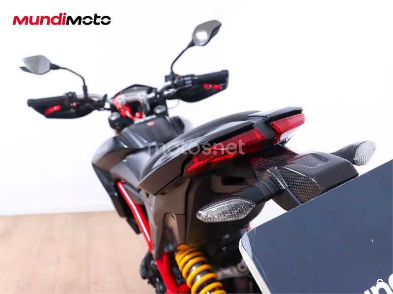Ducati Hyperstrada – Vista 9