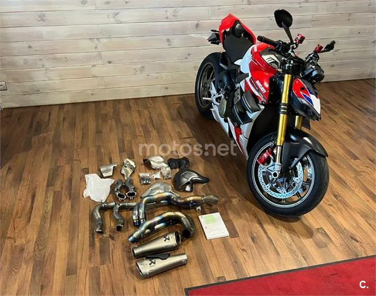 Ducati Streetfighter V4 – Vista 16
