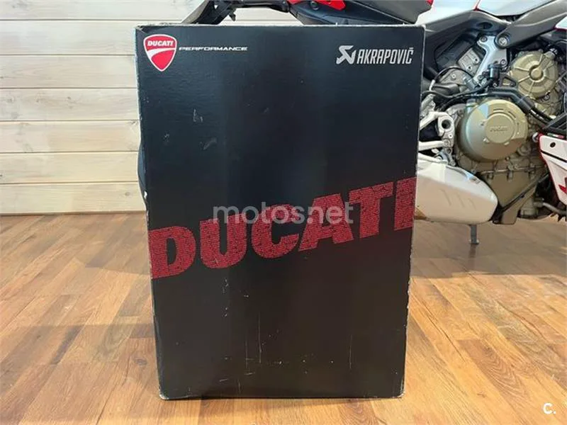 Ducati Streetfighter V4 – Vista 18