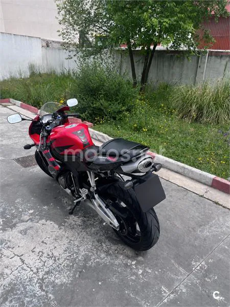 Honda CBR600RR - Vista 3