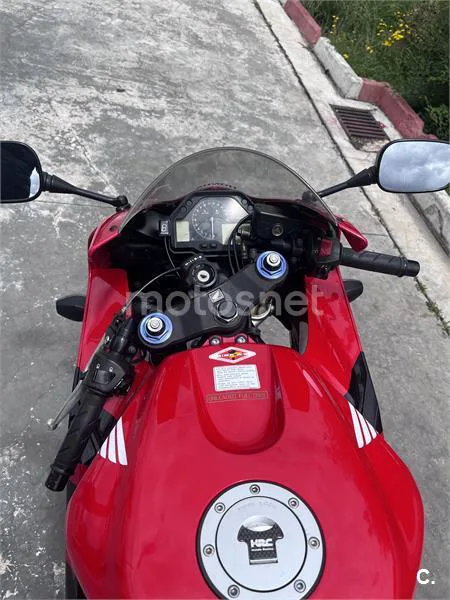 Honda CBR600RR - Vista 4