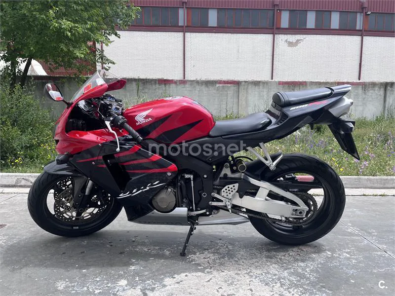 Honda CBR600RR - Vista 5