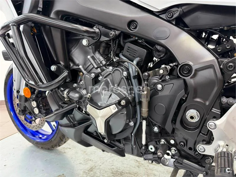 Yamaha Tracer 9 – Vista 11