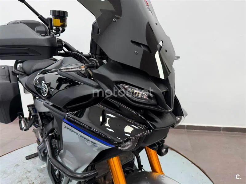 Yamaha Tracer 9 – Vista 21