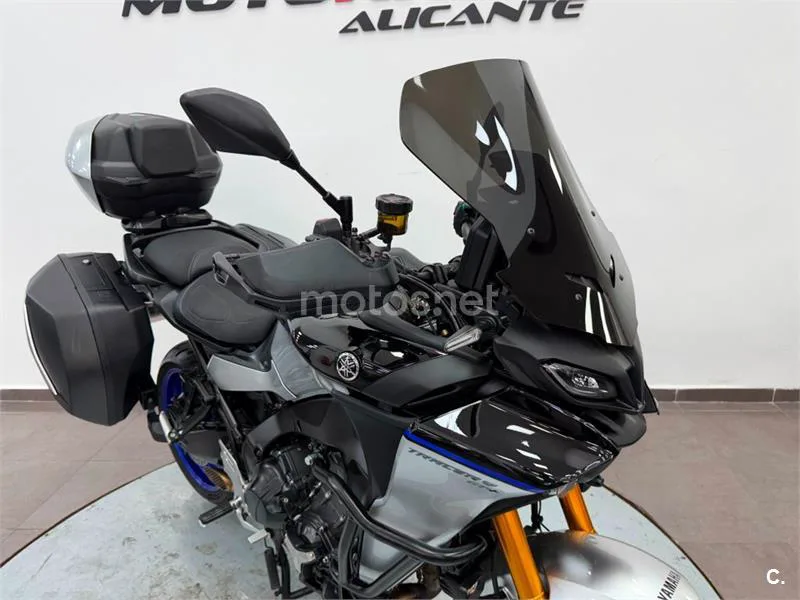Yamaha Tracer 9 – Vista 22
