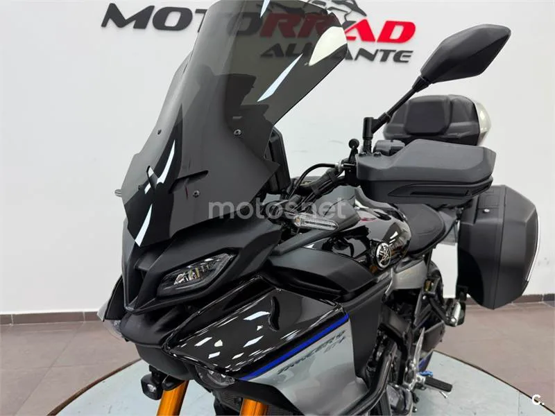 Yamaha Tracer 9 – Vista 23