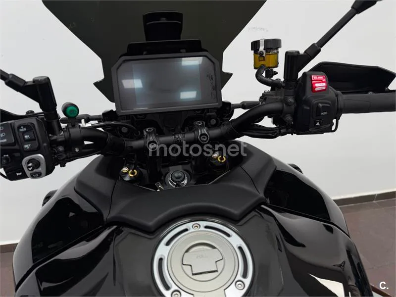 Yamaha Tracer 9 – Vista 7