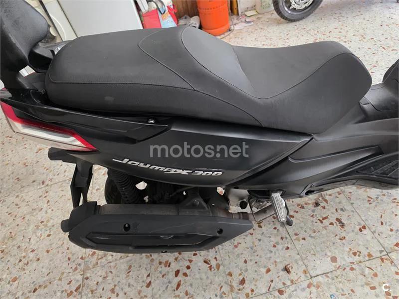 SYM Joymax 300 – Vista 2