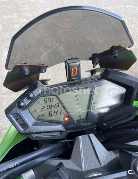 Kawasaki Z800 – Vista 10
