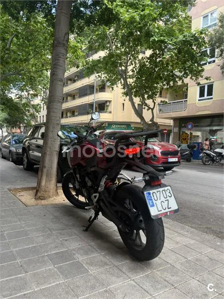 Honda CB125R - Vista 3