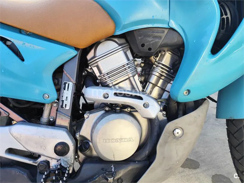 Honda XL 650 V Transalp – Vista 7