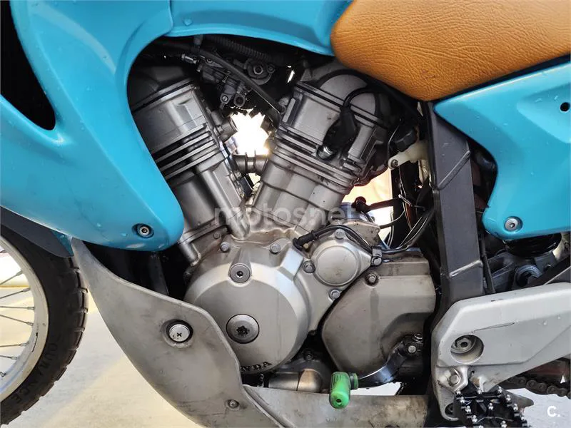 Honda XL 650 V Transalp – Vista 8