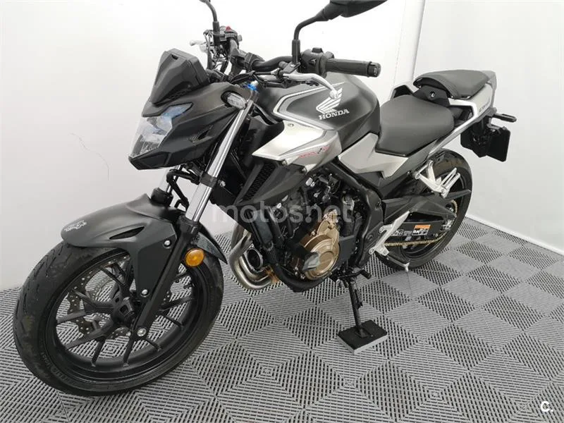 Honda CB 500 F – Vista 15