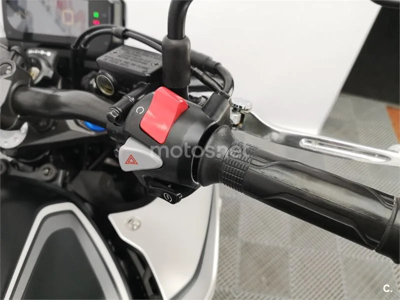 Honda CB 500 F – Vista 10