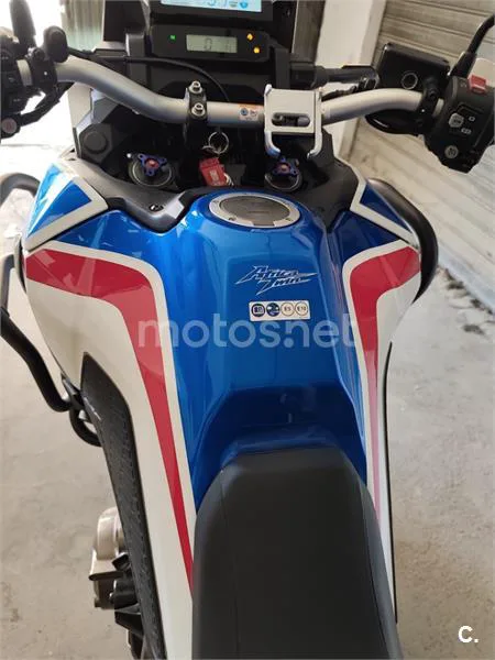 Honda CRF1100L Africa Twin - Vista 7