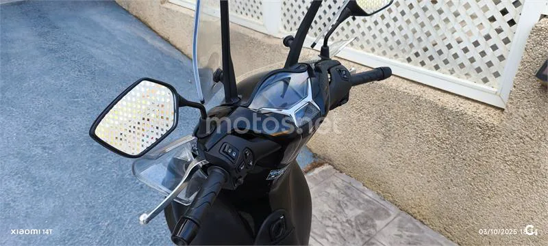 Honda SH 125i – Vista 2