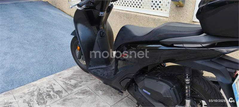 Honda SH 125i – Vista 5
