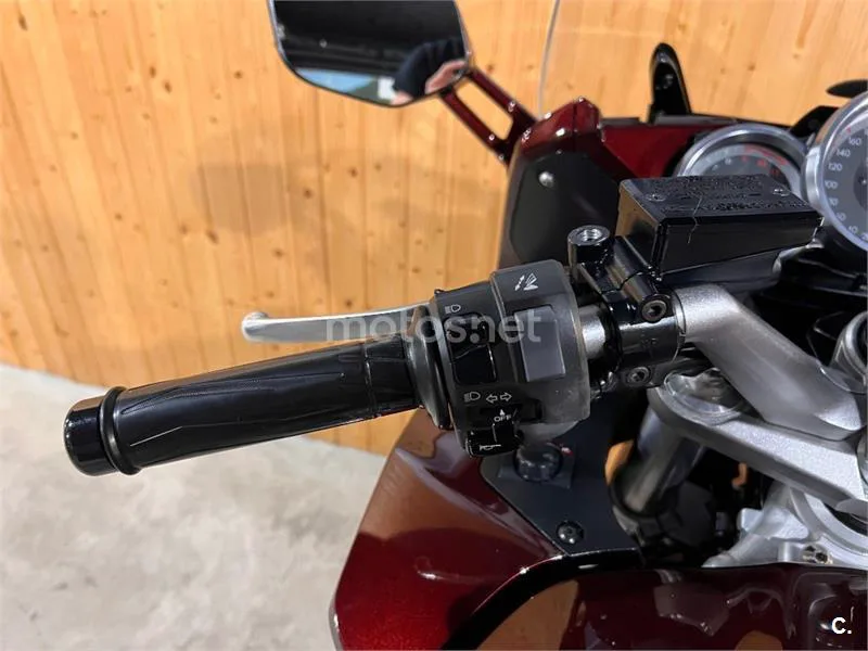 Yamaha FJR 1300 – Vista 23